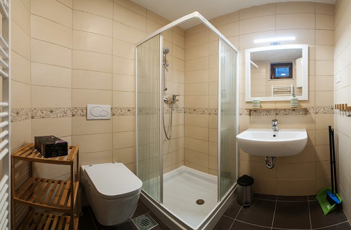 Suite Rabbit Room Image